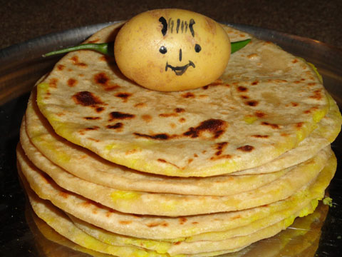 Aloo Paratha Recipe